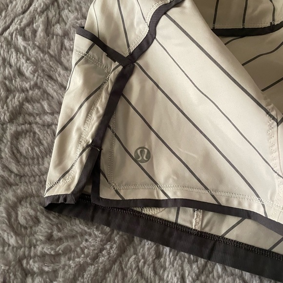 Excellent condition and clean - Picture 9 of 9